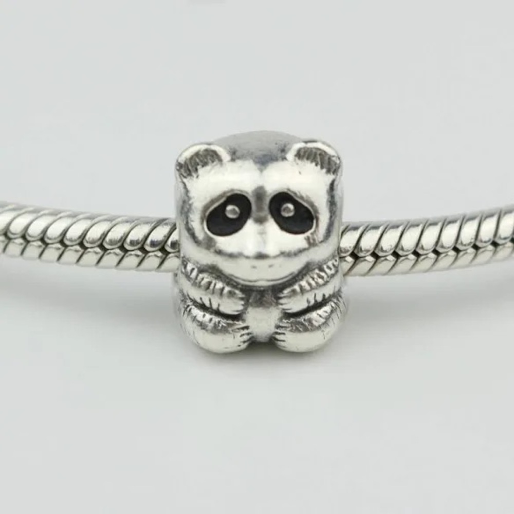 Pandora Panda Bear Charm - Vintage & collectibles